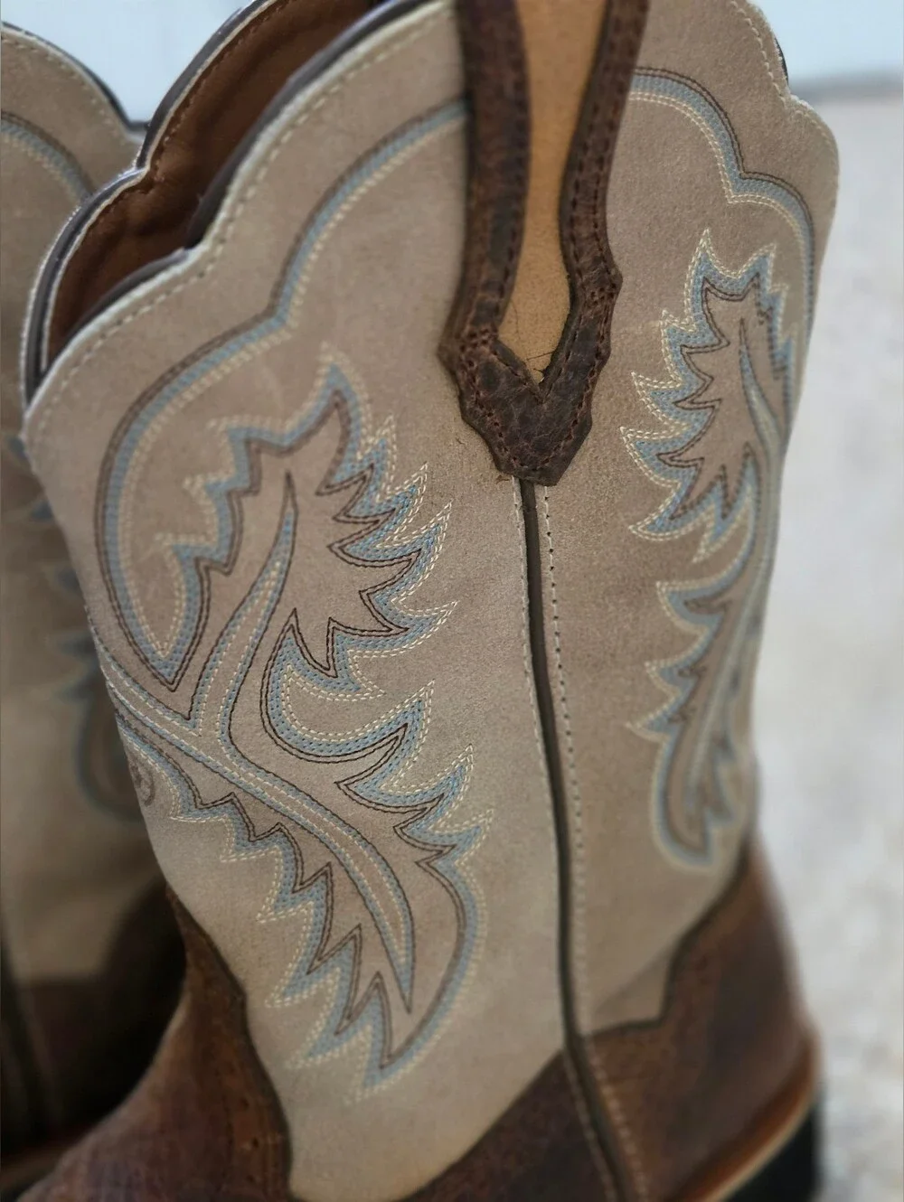 Women's Ariat Fatbaby Boots Size 9B - Picture 4 of 16